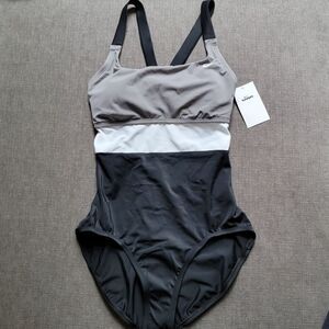 Nike Women's Gray, White & Black Racerback One Piece Swimsuit Size Large